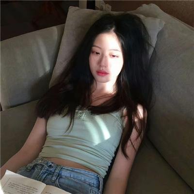 午夜下的刺花